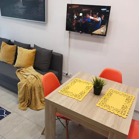 Albatros Black Apartament *