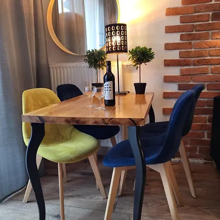 Albatros Black Apartament *